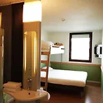 Ibis Budget Centre Gare Szálloda Nîmes
