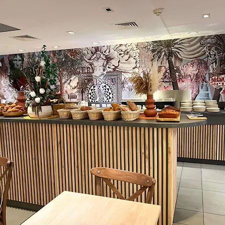 Hotel Ibis Budget Centre Gare Nîmes