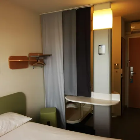 Szálloda Ibis Budget Centre Gare Nîmes