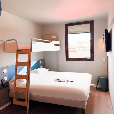 Ibis Budget Centre Gare Szálloda Nîmes