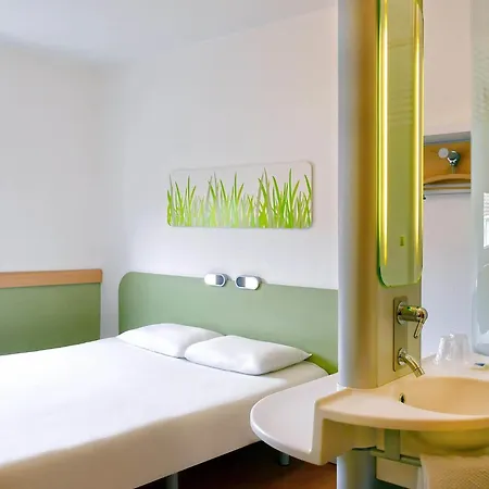 Ibis Budget Centre Gare Nîmes