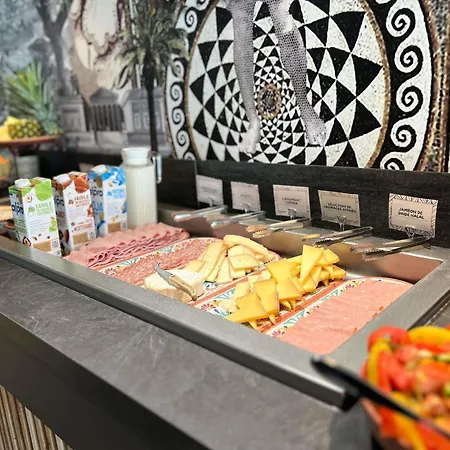 Ibis Budget Centre Gare 2* Nîmes