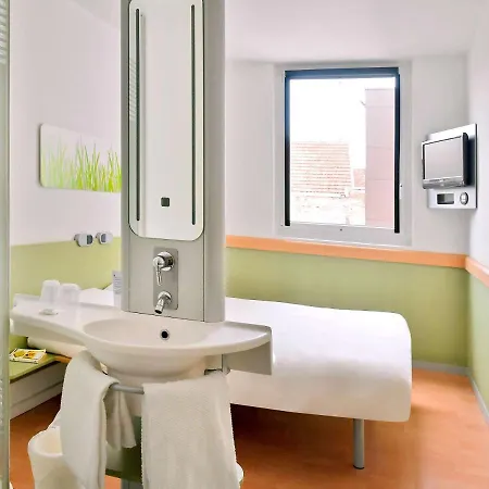 Ibis Budget Centre Gare 2*